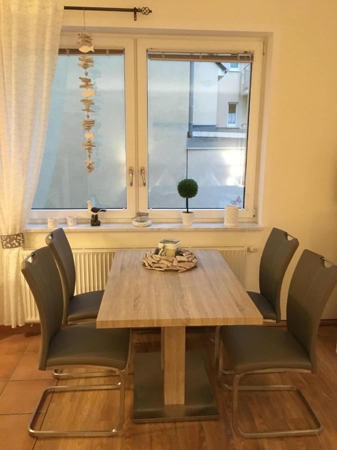 Apartment-Seemoewe-1A-Standlage-Nur-150M-Mit-Parkplatz บาเบอ ภายนอก รูปภาพ